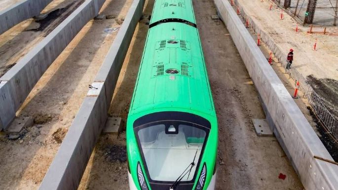 Realiza gobernador primeras pruebas en monorriel para las lineas L6 y L4