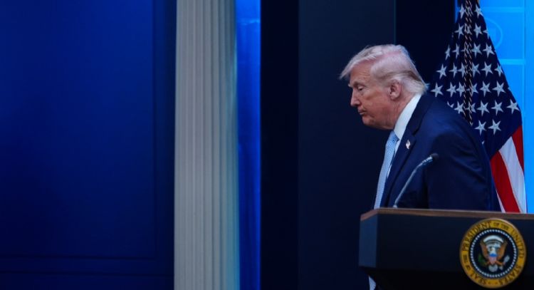 Irán pide cadenas humanas para proteger plantas eléctricas mientras se acaba el plazo de Trump