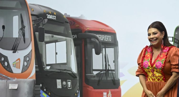 Brugada presume obras de transporte rumbo al Mundial; prevé concluir en mayo