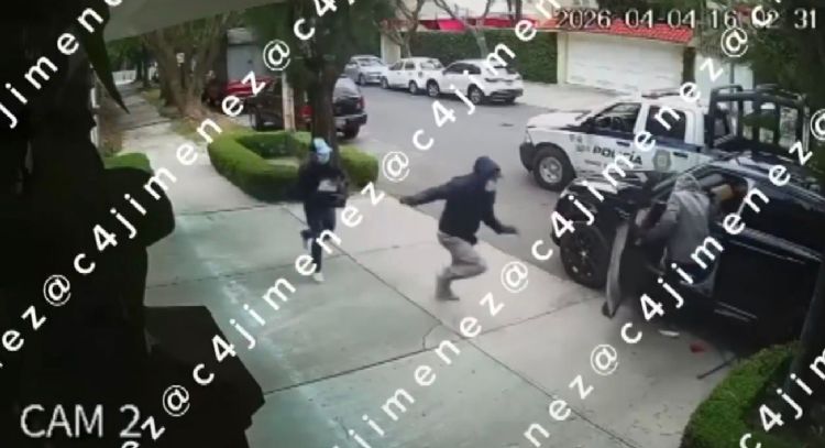 Policía se enfrenta a balazos con ladrones en Lomas de Chapultepec; un muerto (Video)