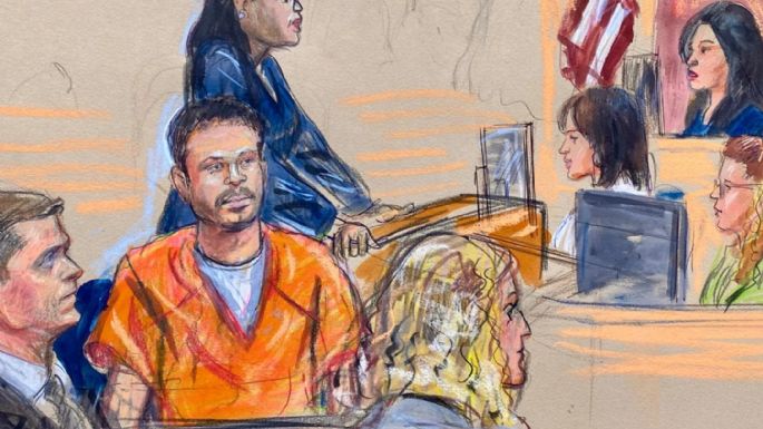 El hombre acusado del ataque durante la cena de corresponsales de la Casa Blanca se declara inocente