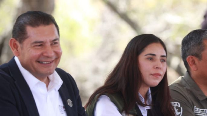 Renuncia secretaria de Medio Ambiente de Puebla en medio de crisis por cablebús