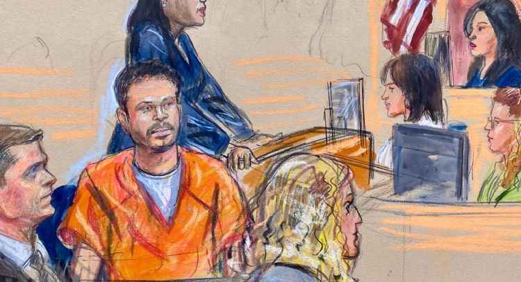 El hombre acusado del ataque durante la cena de corresponsales de la Casa Blanca se declara inocente