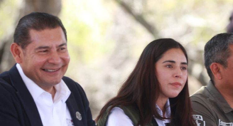Renuncia secretaria de Medio Ambiente de Puebla en medio de crisis por cablebús