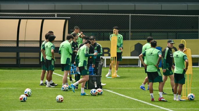 Guillermo Martínez revela que él y su familia lloraron tras el llamado de Selección Mexicana