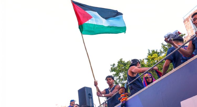 Ministro israelí critica a Lamine Yamal por agitar bandera palestina en celebración del Barcelona