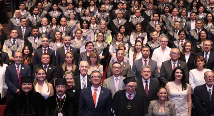 UAT confiere Doctorado Honoris Causa a David Kershenobich; destaca Américo Villarreal su alto valor