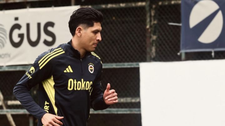 Edson Álvarez, Mateo Chávez y Jorge Sánchez se integran a concentración con el Tri