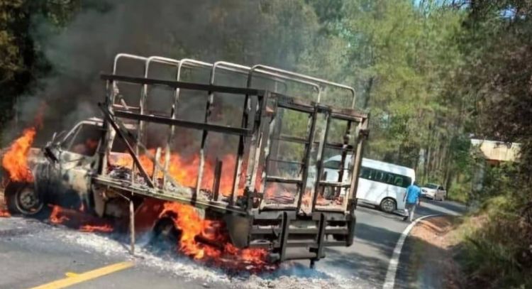 Reacomodos dentro del CJNG desatan ataques y quemas en la Meseta Purépecha