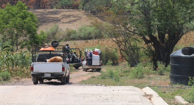 "Andamos como perros callejeros": desplazados de Tula, Guerrero, temen volver ante posibles ataques