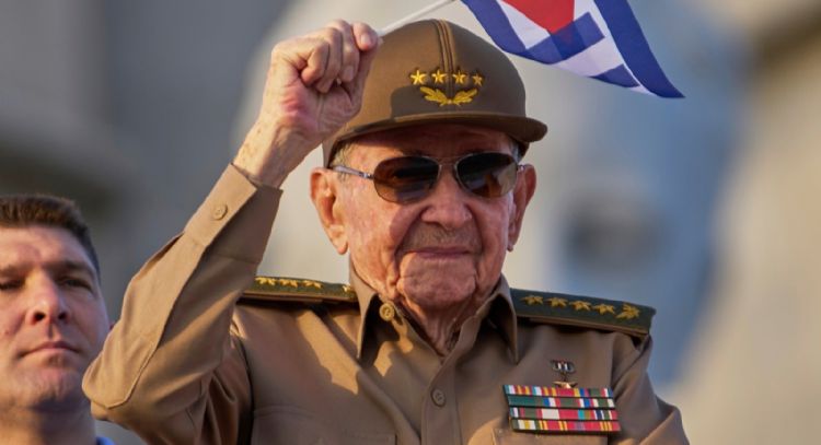 EU acusa formalmente al expresidente de Cuba, Raúl Castro