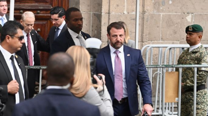 Sheinbaum recibe a Markwayne Mullin, secretario de Seguridad Nacional de EU