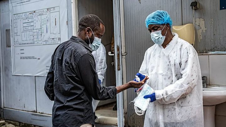 Hay más de 500 casos sospechosos de ébola en una provincia del Congo: Médicos Sin Fronteras