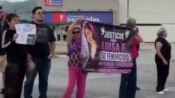 Exigen con bloqueo que se investigue el feminicidio de Luisa Fernanda