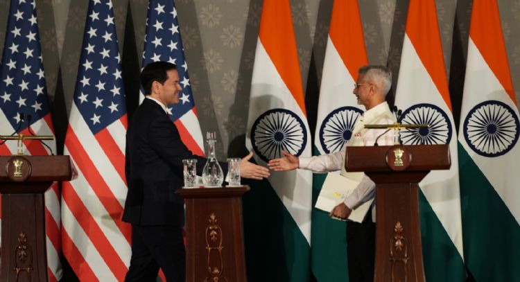 En su primer viaje oficial a India, Rubio intenta restablecer la confianza entre Washington y Delhi