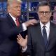 Trump “tira a la basura” al conductor Stephen Colbert en un video viral hecho con IA