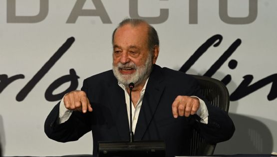 Slim aplaude "forma notable" de Sheinbaum para mantener tope a los precios de la gasolina