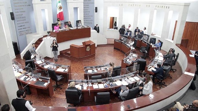 Dos iniciativas buscan reformar las reglas del juego para las elecciones de 2027 en SLP
