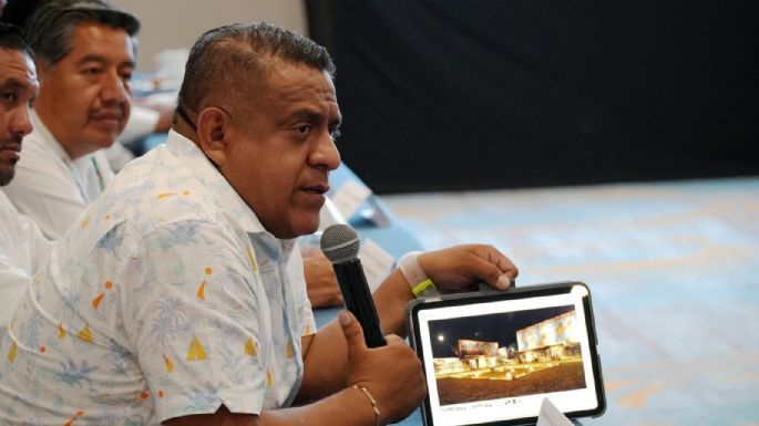 Presidente municipal y mandos policiacos de Mitla son presentados ante MP por agresión contra CNTE
