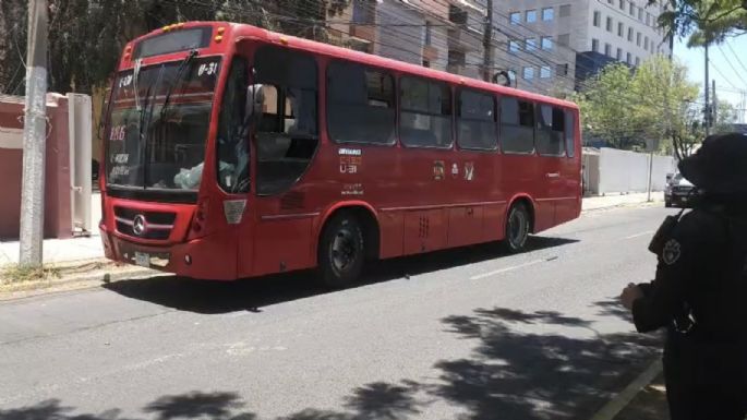 Bala dirigida a chofer de camión mata a líder juvenil de MC en Tlajomulco