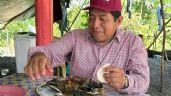 Foto ilustrativa de la nota titulada: Dirigente de Morena en Tabasco es exhibido comiendo tortuga protegida por ley