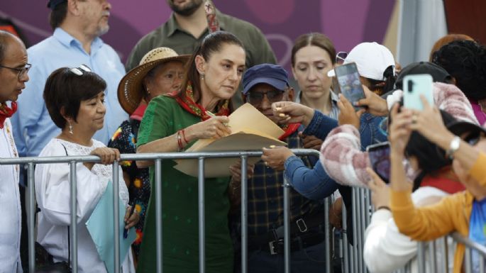 Manifestantes impiden paso a Sheinbaum; bloquean la vía Texcoco-Lechería por un pozo de agua