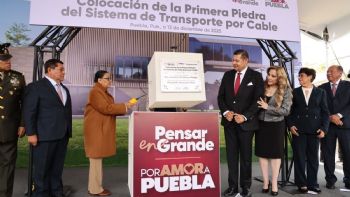 El cablebús poblano avanza sin permisos, sin estudios y contra la ley