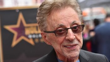 Frankie Valli cancela el resto de su gira de despedida por problemas de salud