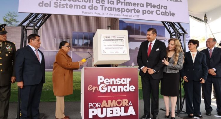 El cablebús poblano avanza sin permisos, sin estudios y contra la ley