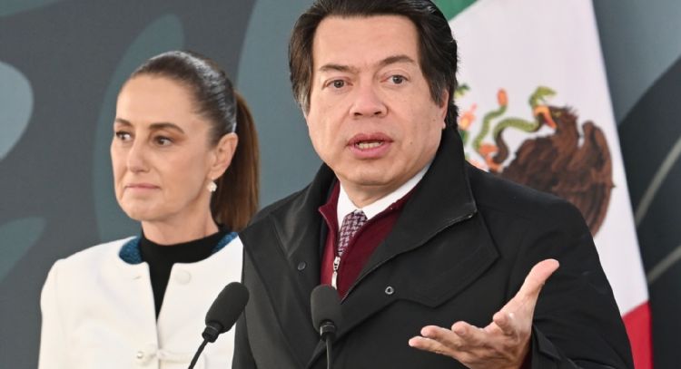 Los cuatro frentes que sacuden a Mario Delgado en la SEP