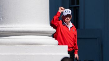 En medio de críticas, EU alista "manteles largos" por el cumpleaños 80 de Donald Trump