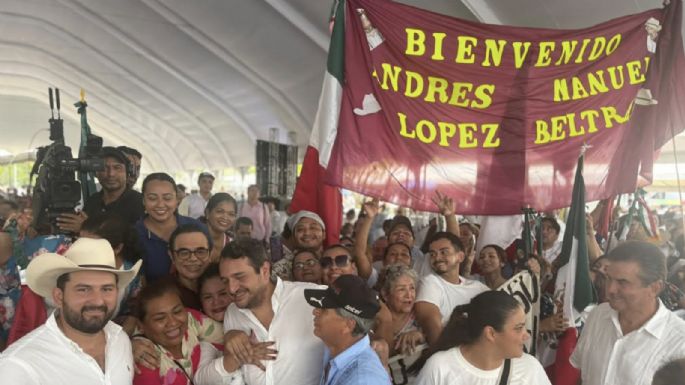Andy López Beltrán evita a la prensa en Tabasco durante el acto convocado por Sheinbaum