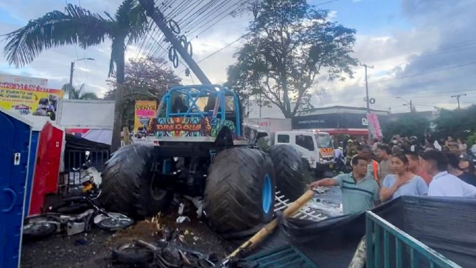 Monster Truck arrolla a público durante exhibición; hay tres muertos y más de 35 lesionados (Videos)