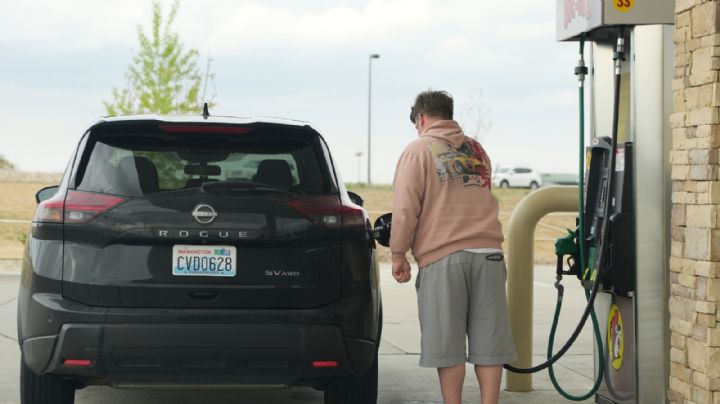 La gasolina en EU cuesta 50 por ciento más que antes de la guerra con Irán
