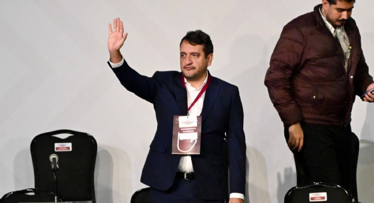 Andrés Manuel López Beltrán arremete contra Loret de Mola: “Muestra una sola prueba”