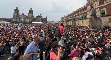 BTS reúne a unas 20 mil personas en el zócalo de la CDMX