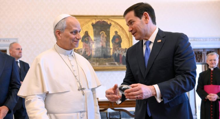 Rubio visita el Vaticano para limar asperezas tras arremetidas de Trump contra el papa León XIV