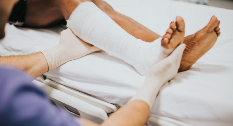 Estas son las causas por las que se dispararon los precios de los seguros médicos