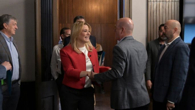 Gobernadora de Chihuahua se reúne con líderes de la iniciativa privada