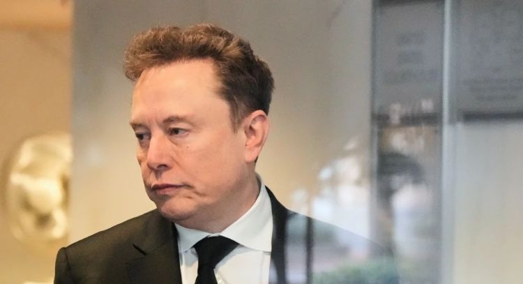 Fiscalía francesa solicita cargos contra Musk por imágenes de abuso sexual infantil creadas por Grok
