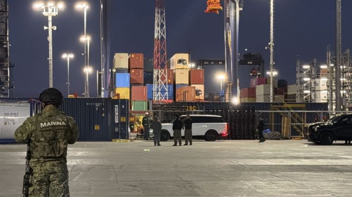 Catean Aduana Marítima de Ensenada y encuentros cuatro autos de lujo robados