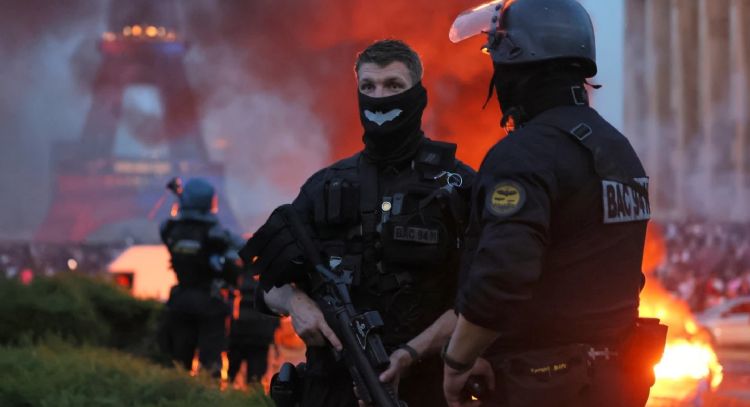 PSG: Cuando la celebración deportiva desata los demonios de la violencia