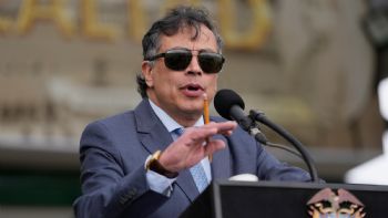 Ordenan suspender temporalmente a Gustavo Petro, presidente de Colombia