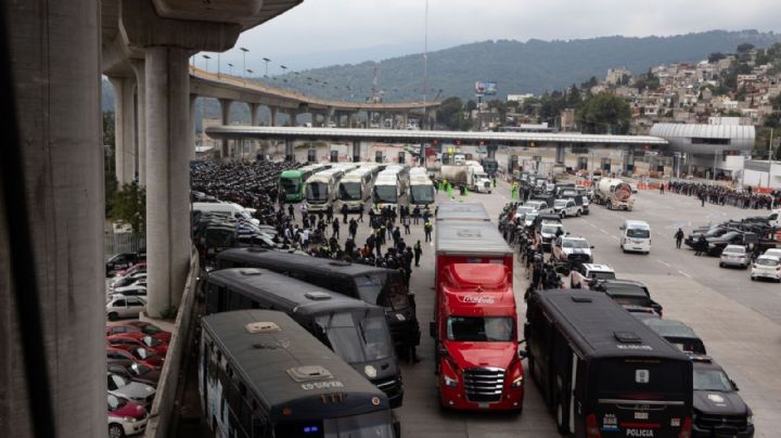 Normalistas liberan la caseta de Tlalpan tras cuatro horas de bloqueo
