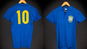 Subastarán playera que Pelé usó en la final del Mundial de 1958