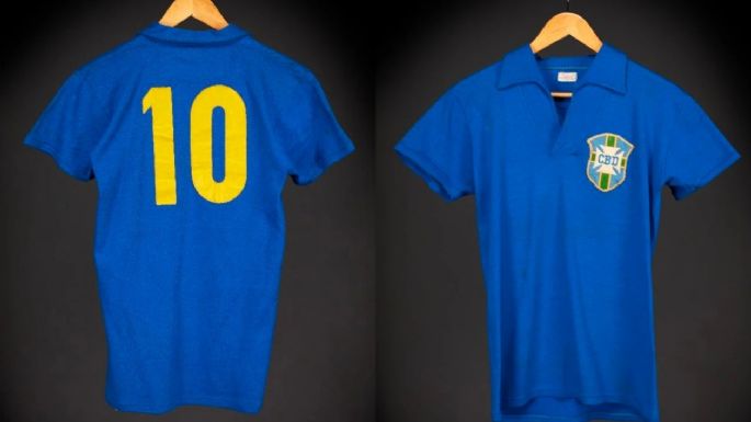Subastarán playera que Pelé usó en la final del Mundial de 1958