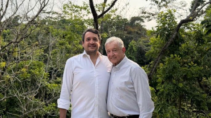 AMLO reaparece en una imagen publicada por su hijo “Andy” López Beltrán