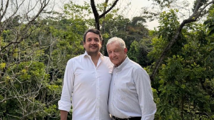 AMLO reaparece en una imagen publicada por su hijo “Andy” López Beltrán