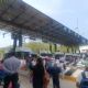 Maestros de la CNTE toman casetas de cobro en dos carreteras de Chiapas