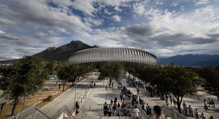 Activan videovigilancia en alrededores del Estadio de Monterrey